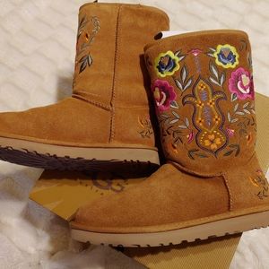 Ugg Juliette boots